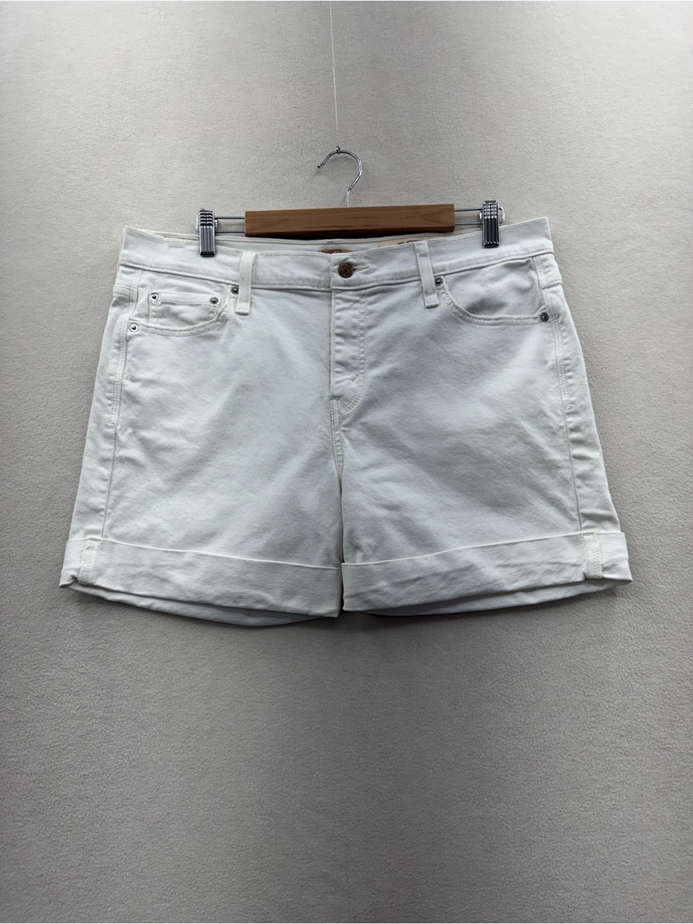 Levi's 515 Women's 16 Denim Shorts Mid Rise White Cotton 5-Pocket Regular Fit